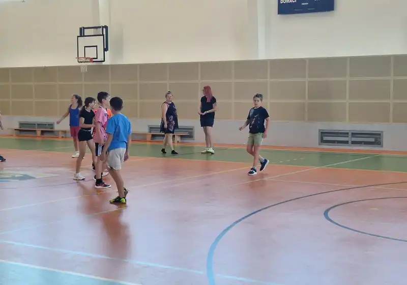 Turnaj 4. ročníků ve vybíjené 