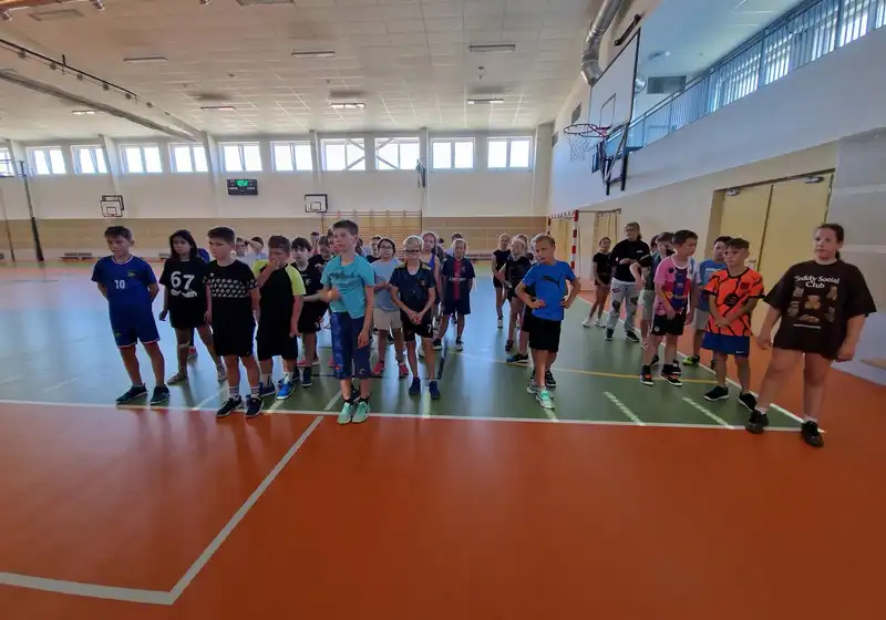 Turnaj 4. ročníků ve vybíjené 