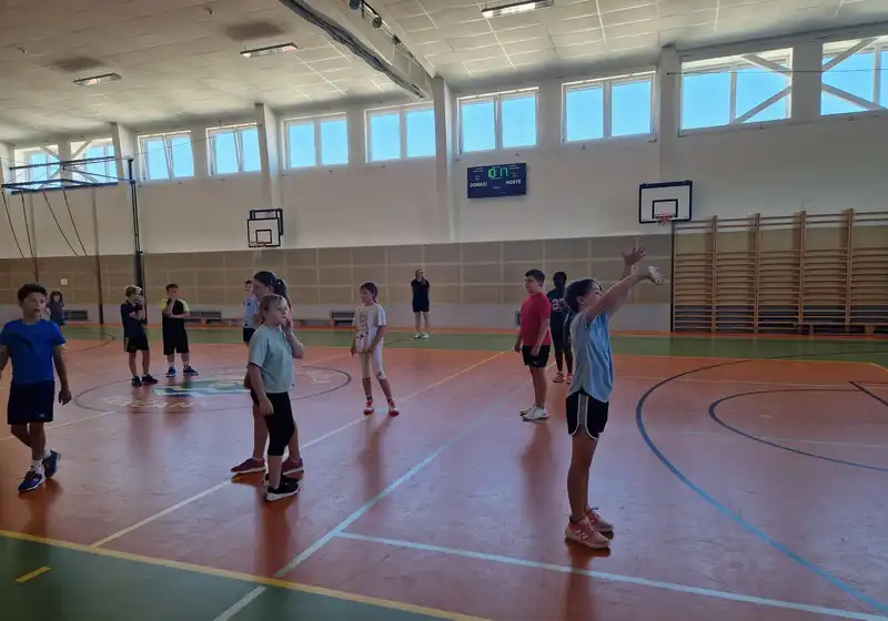 Turnaj 4. ročníků ve vybíjené 