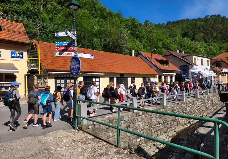 Karlštejn a Muzeum voskových figurín