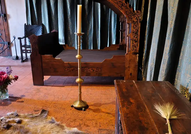 Karlštejn a Muzeum voskových figurín