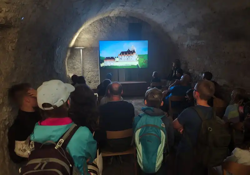 Karlštejn a Muzeum voskových figurín