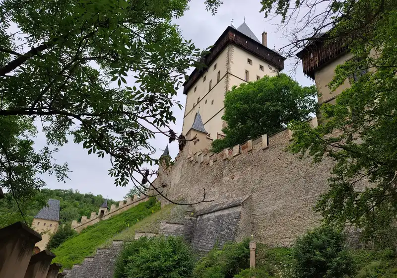 Karlštejn a Muzeum voskových figurín