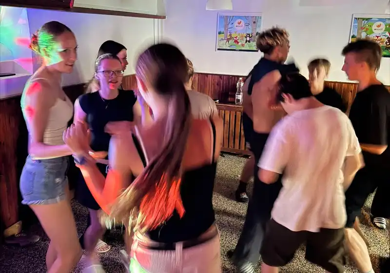 8. A + 8. B na škole v přírodě...