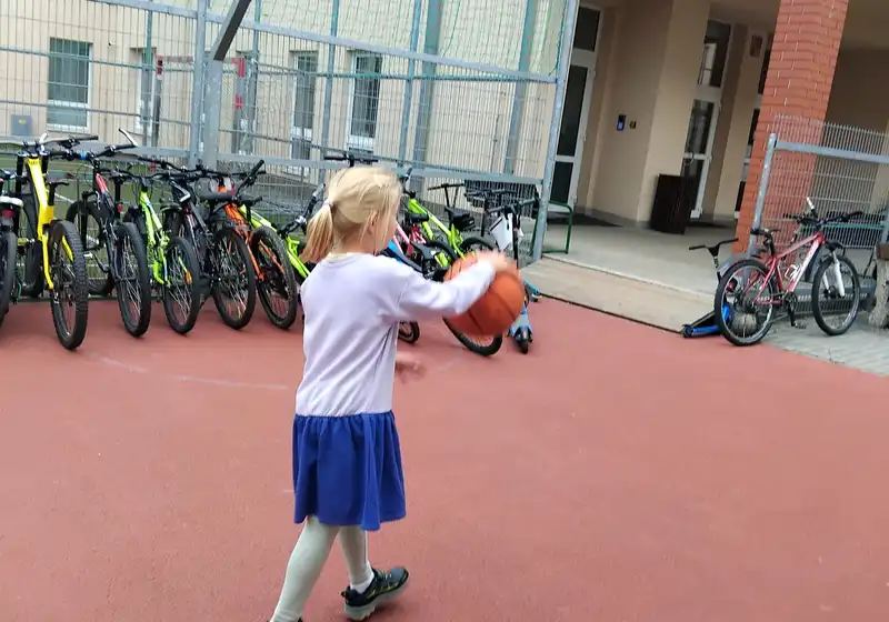 Září v družině