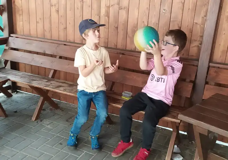 Září v družině