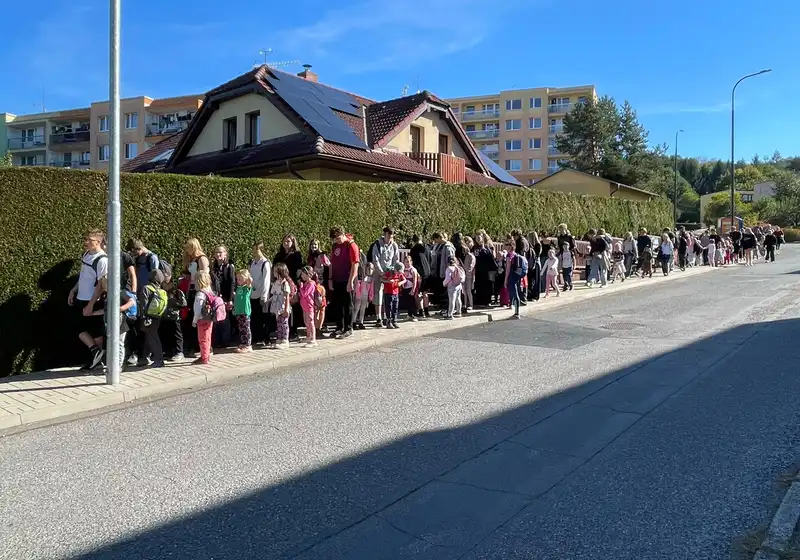 Cvičení v přírodě deváťáků a prvňáčků