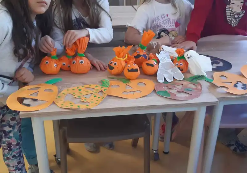 Říjen ve družině
